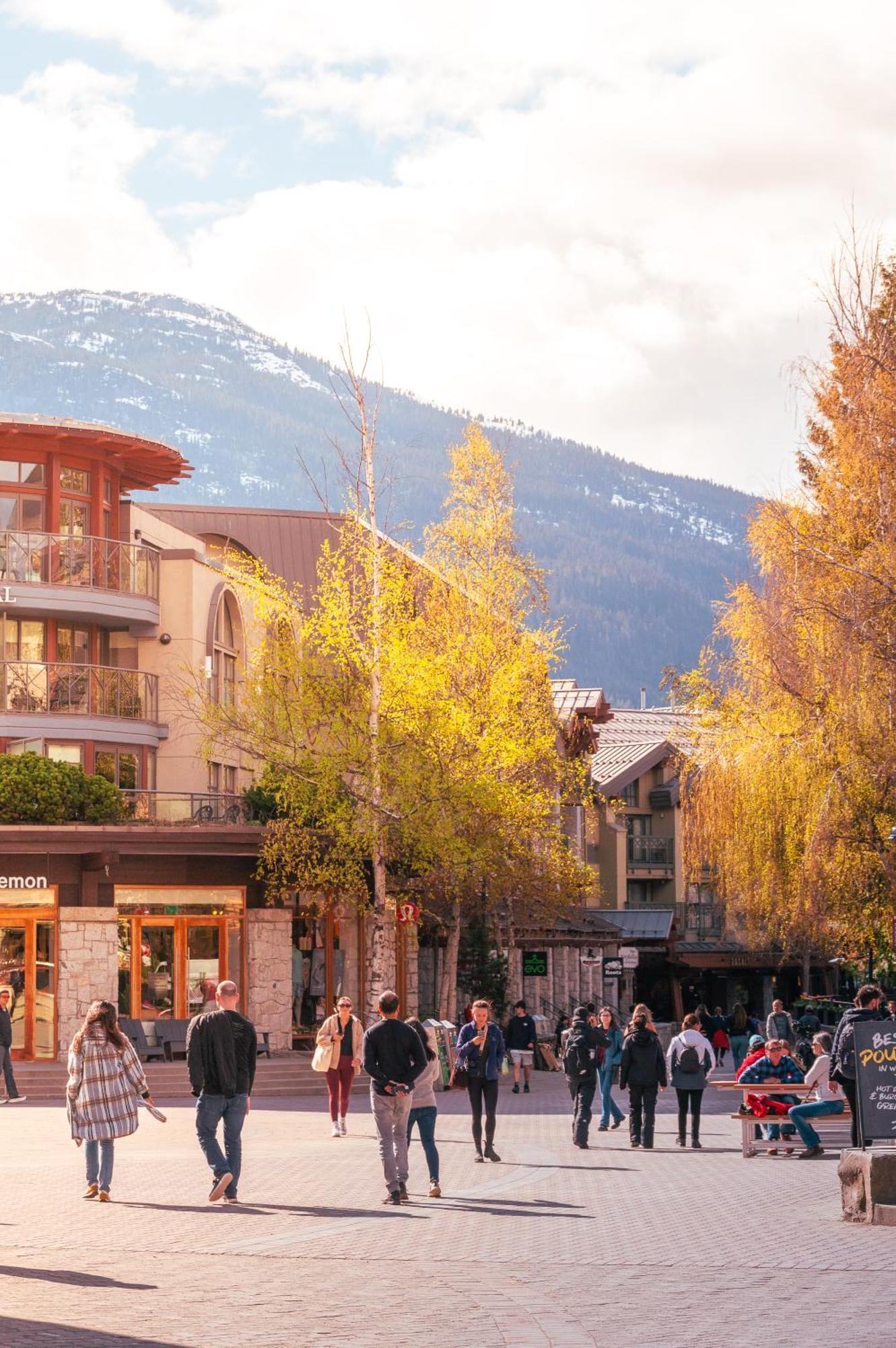 Pinnacle Hotel Whistler Exterior foto