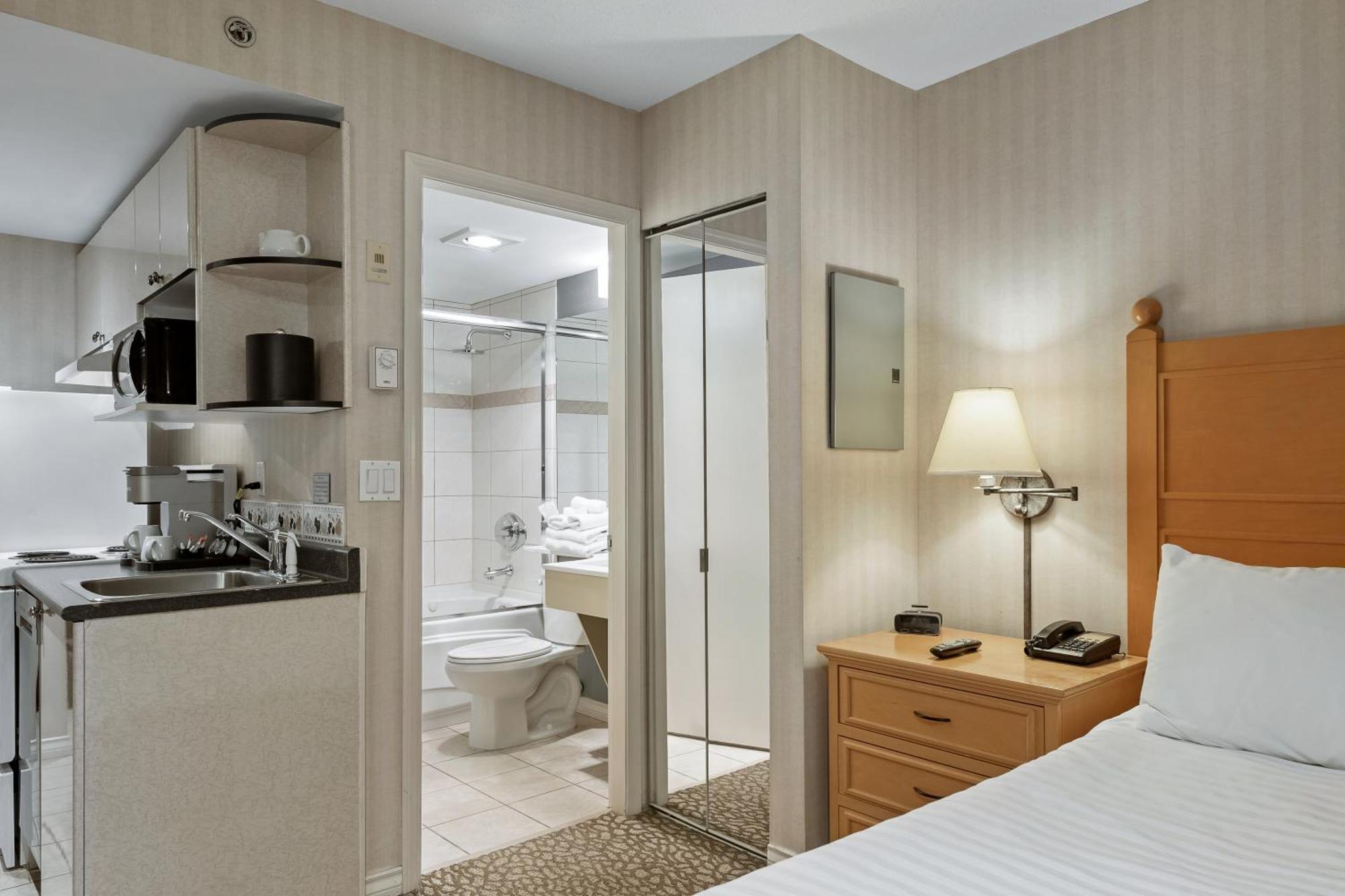 Pinnacle Hotel Whistler Zimmer foto