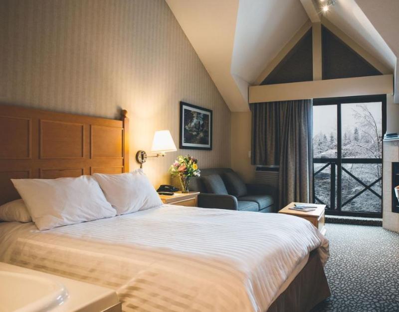 Pinnacle Hotel Whistler Exterior foto