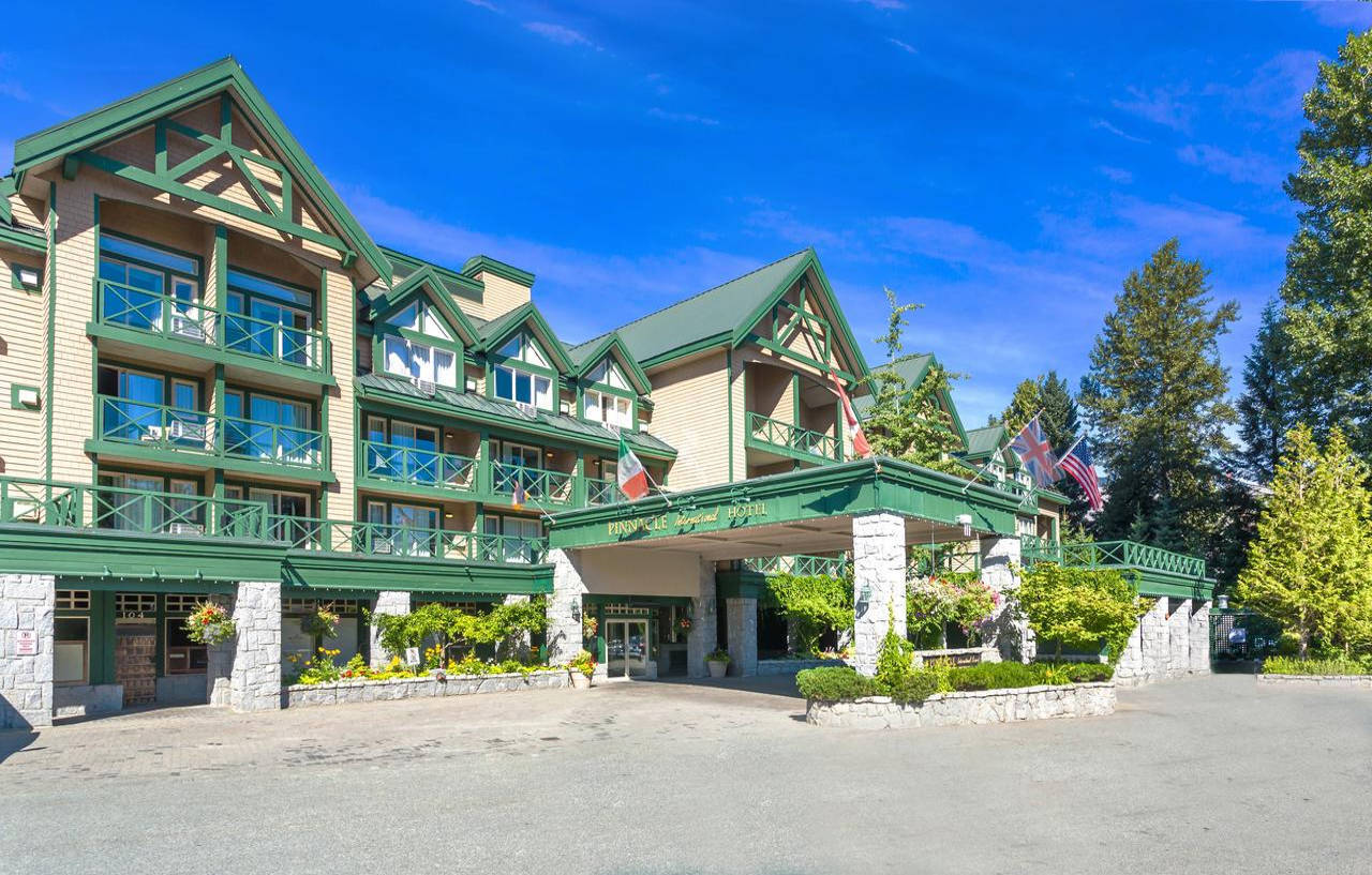 Pinnacle Hotel Whistler Exterior foto